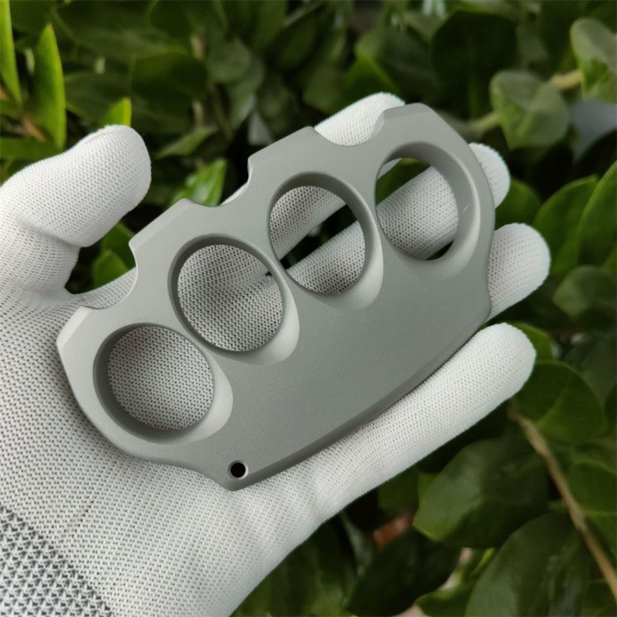 Sandblasted Titanium Alloy Four Hole Knuckle Dusters