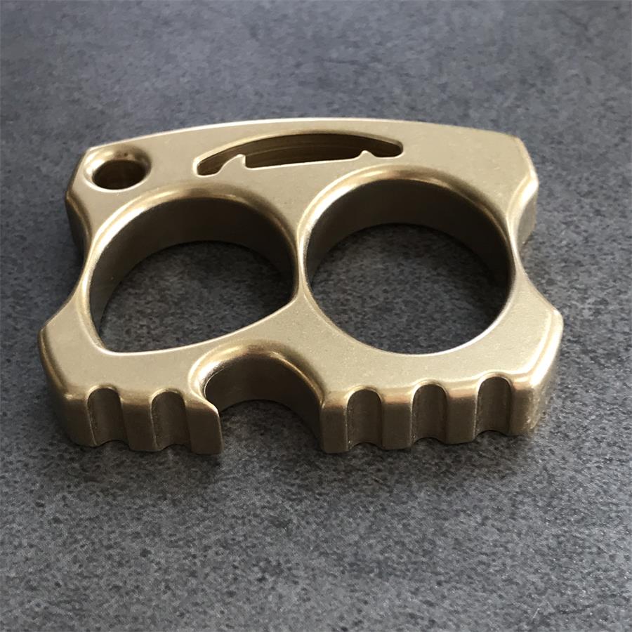 Two-hole Smiling Brass Knuckle Dusters Skull Bottle Opener EDC Keychain Tool