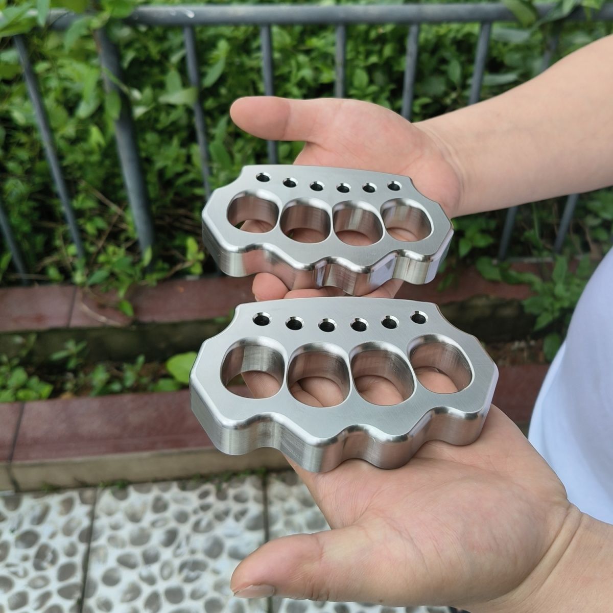 Thickened Steel Knuckle Dusters Four-hole Outdoor Tool