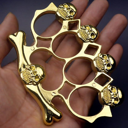 Five Skulls Shape Style Outdoor Pocket  EDC Knuckle Dutsers