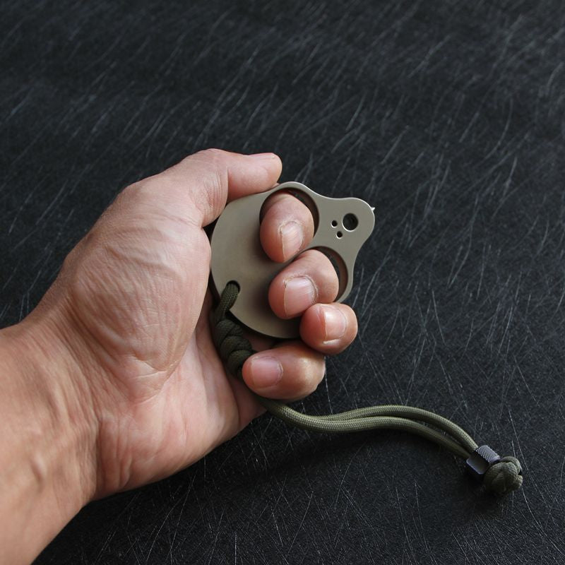 Alien Titanium Knuckle Dusters Portable EDC Tool