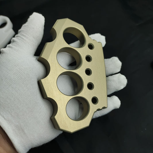 Aluminum Outdoor Creative Black and Gold EDC Knuckle Dutsers