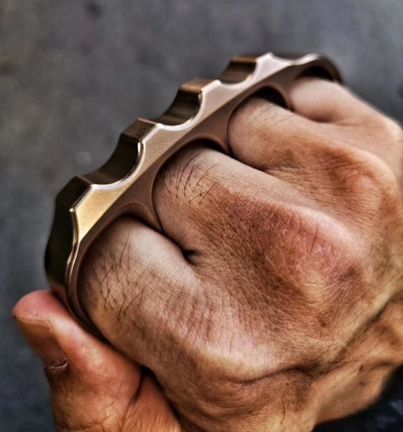 Steel Pea Outdoor EDC Knuckle Dusters