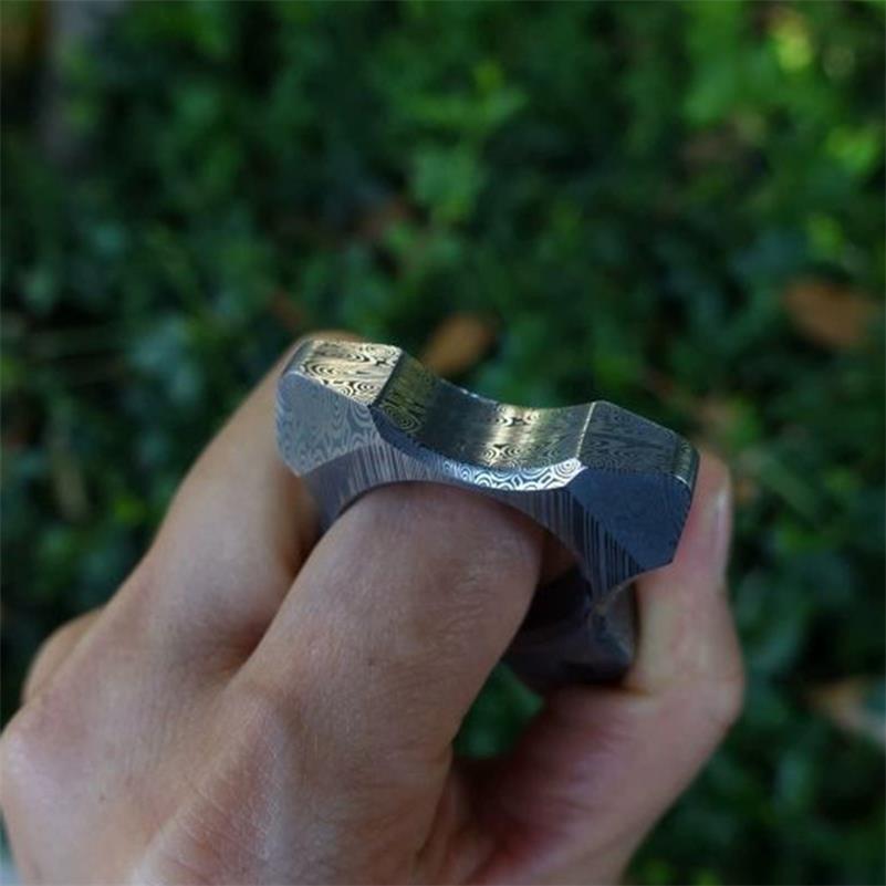 Damascus One Hole Knuckle Dusters with Damask Bottle Opener