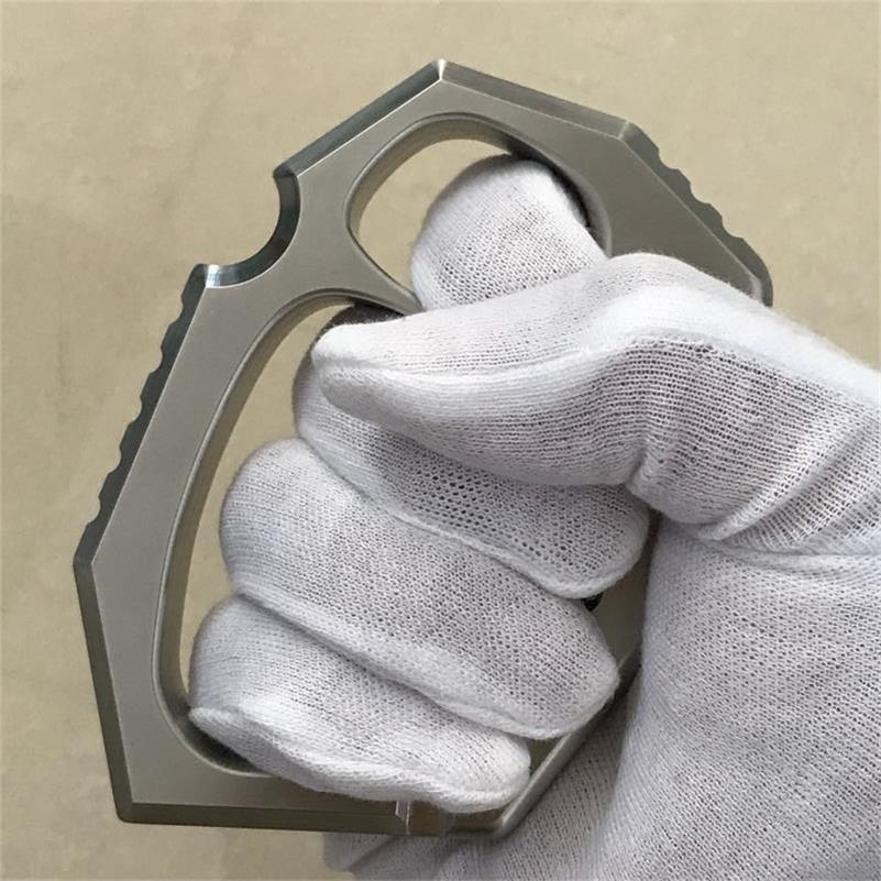 Irregular Large Hole Rope Hole Outdoor 304 Steel Knuckle Dusters