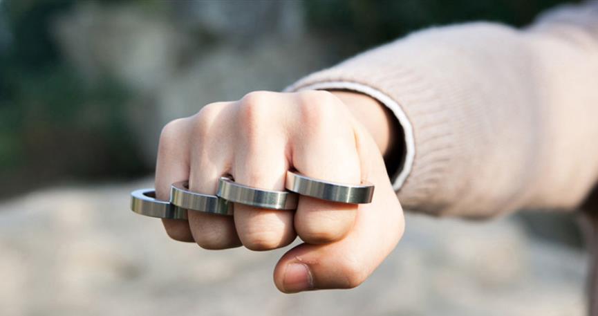 Four Finger Stainless Steel Foldable Knuckle Dusters