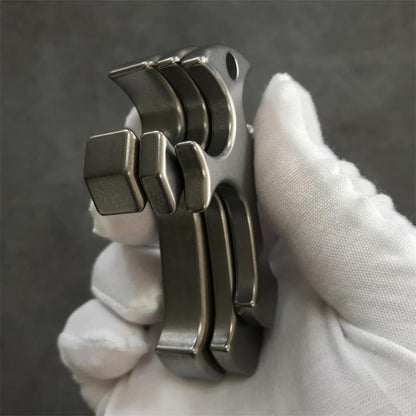 Outdoor Titanium Cross Pendant Knuckle Dusters