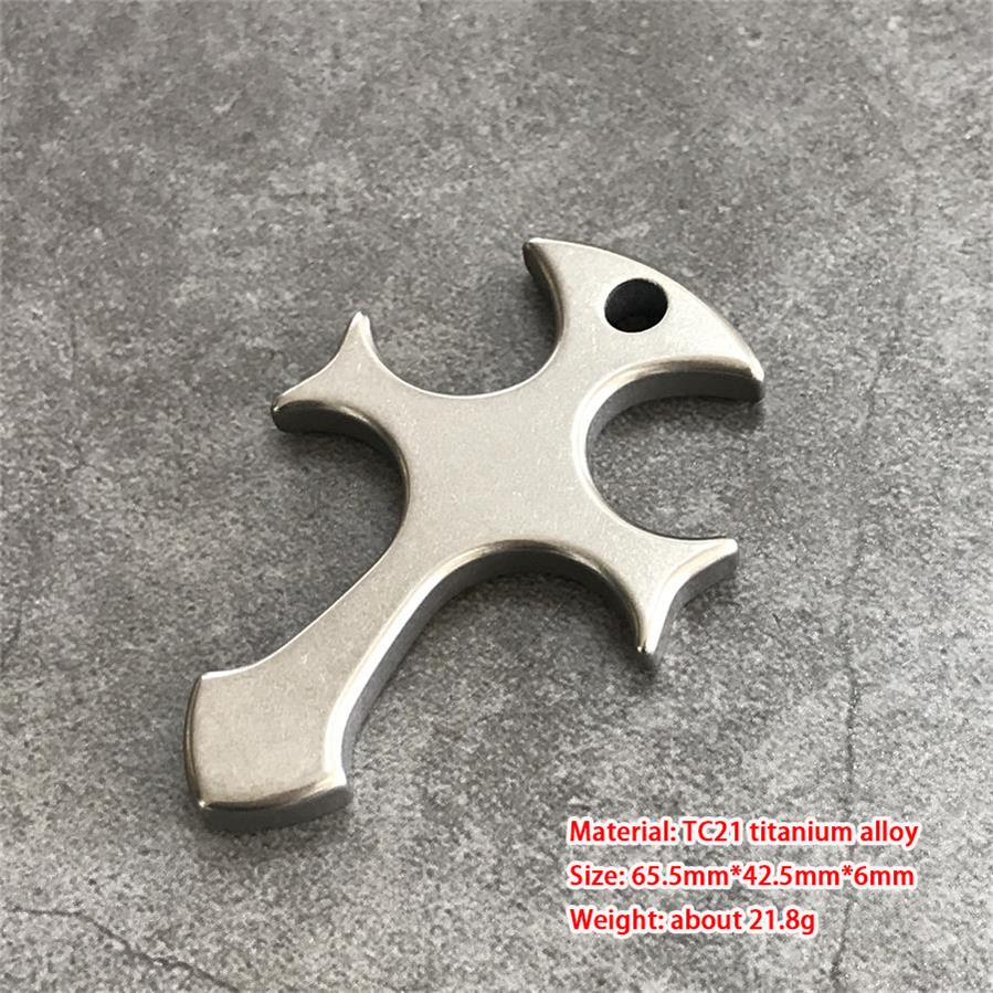 Outdoor Titanium Cross Pendant Knuckle Dusters