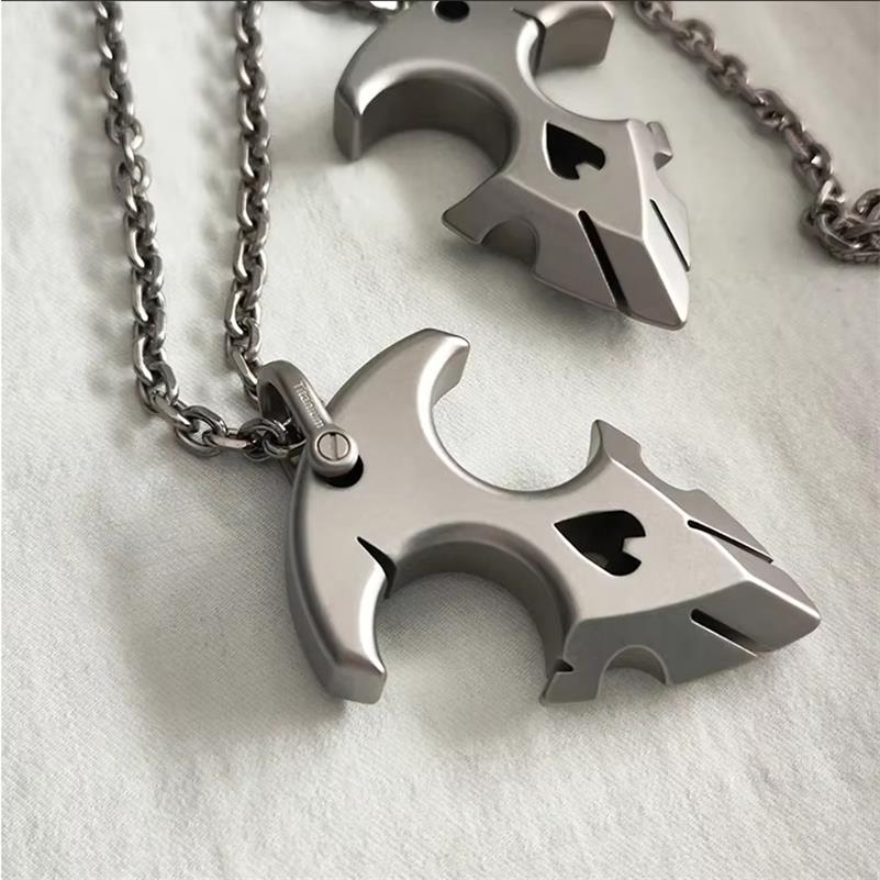 Mini Titanium Backpack Knuckle Dusters Outdoor Easy Carry EDC Tool