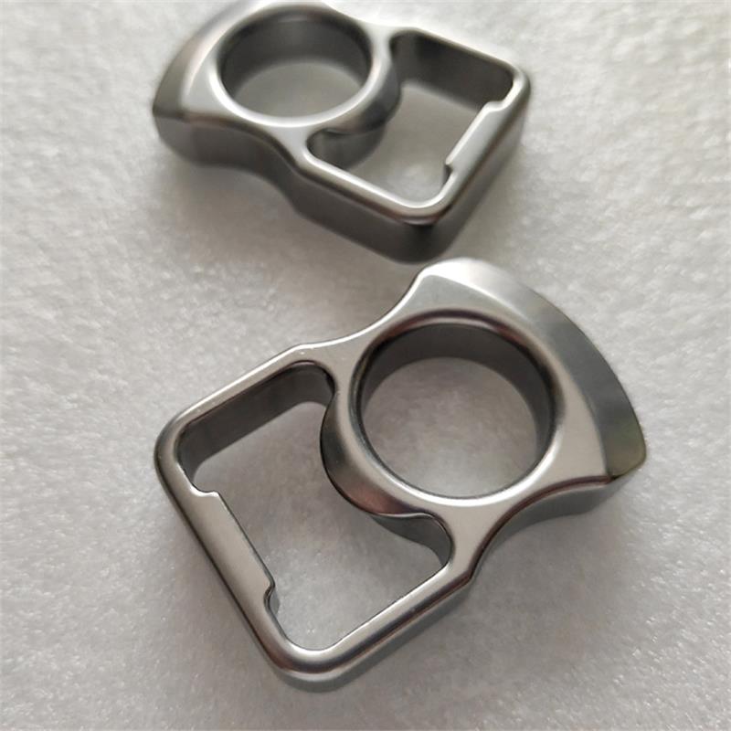 Various Styles of Steel Stone Washed Portable Knuckle Dusters