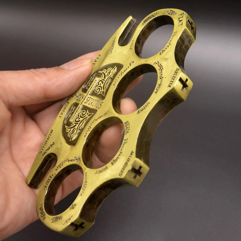 Thickened and Widened Outdoor Portable Knuckle Dusters