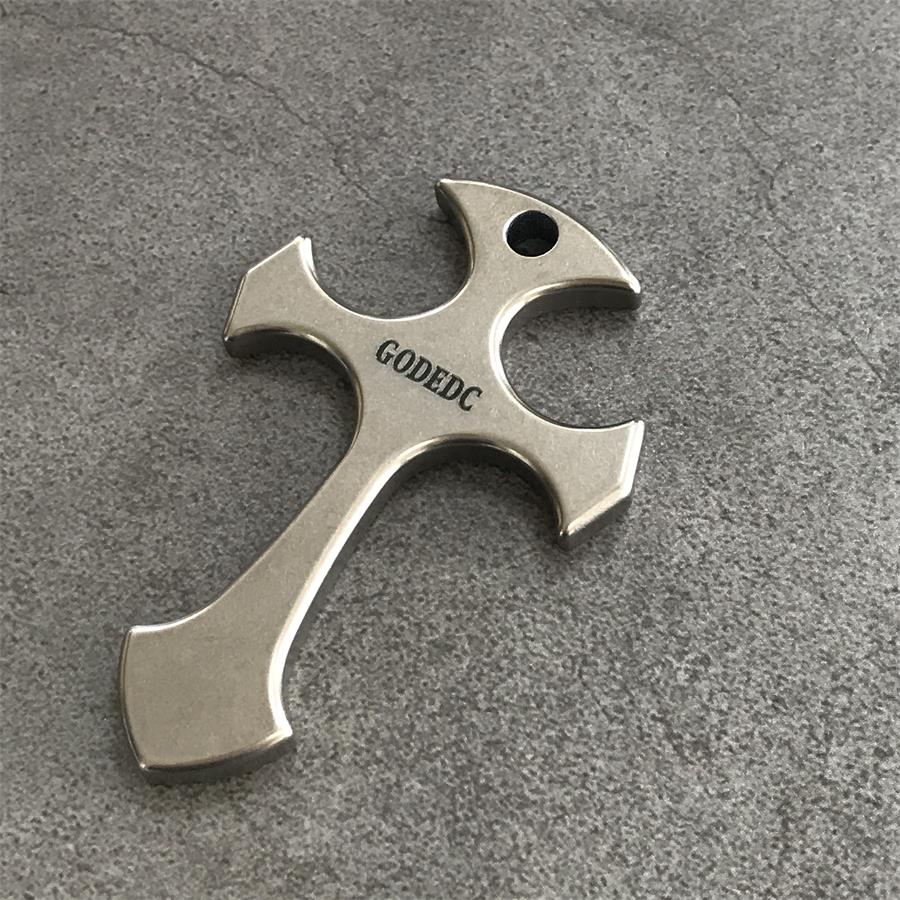GODEDC Titanium Knuckle Dusters Cross Necklace Keychain Pendant