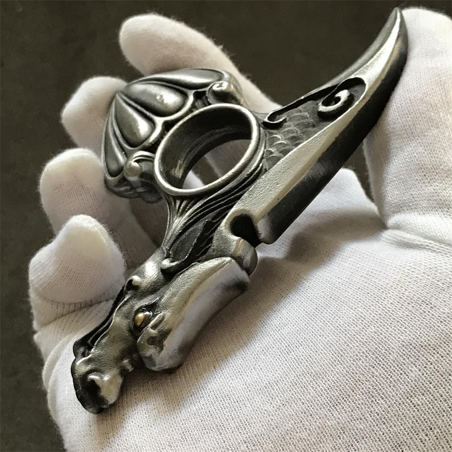 EDC Creative Knuckle Duster Dragon Pattern Tool