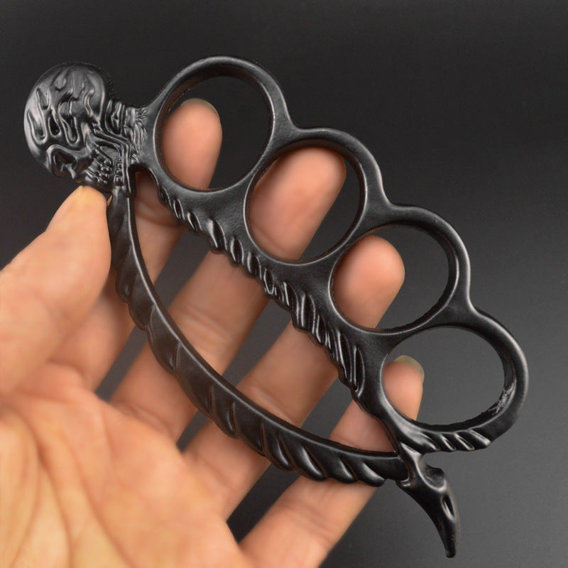 Mermaid Hand Four Finger Outdoor Knuckle Dusters
