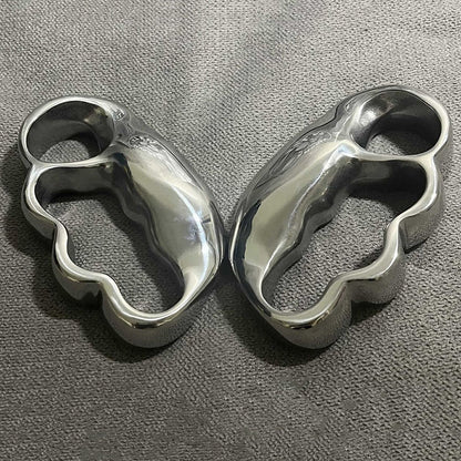 Creative Personalized Left Knuckle Dusters and Right Hand Irregular Hole Outdoor Polishing Tool