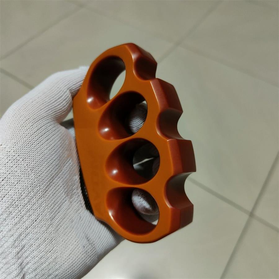 Outdoor Brown Classic Bakelite Knuckle Dusters Light Weight Hand Polishing Tool