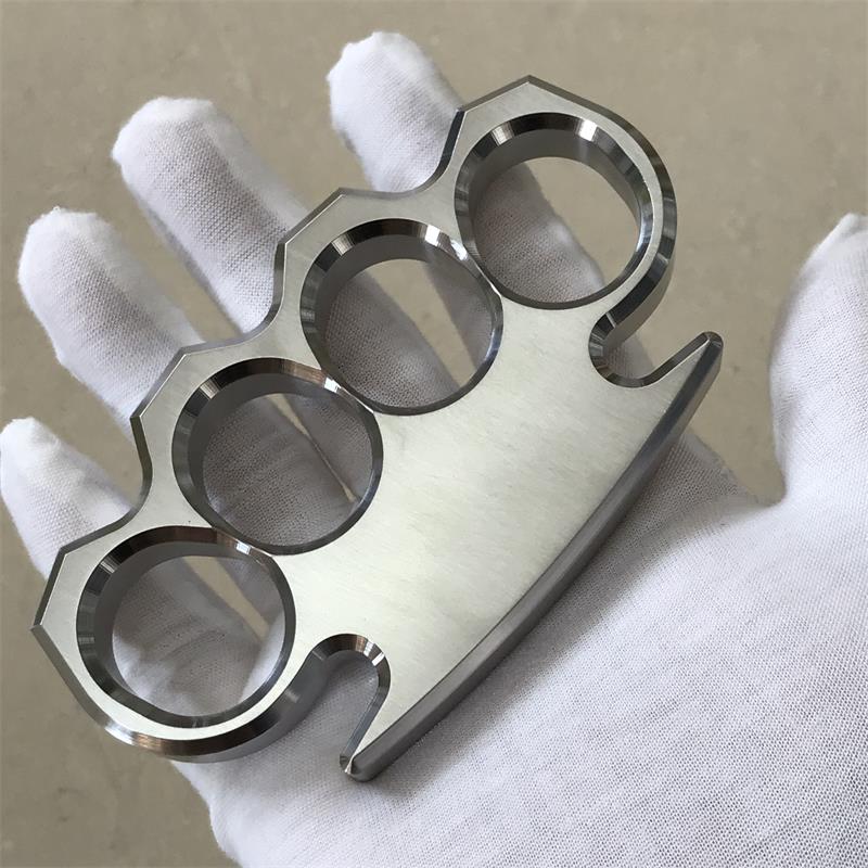 Classic 304 Steel Mirror Polished Large Hole Knuckle Dusters Outdoor Tool